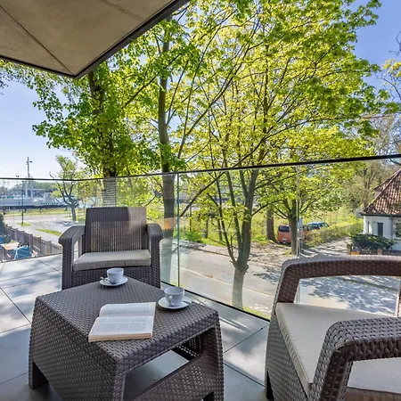 Jachtowa Direkt Am Hafen Von Usedom By Interhome アパート *