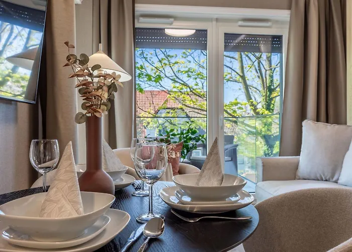 Jachtowa Direkt Am Hafen Von Usedom By Interhome シフィノウイシチェ